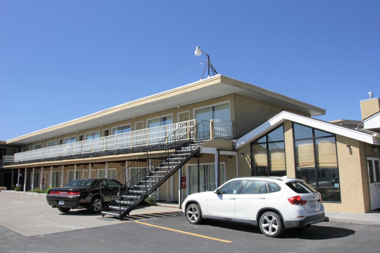 Hotel Super 8 By Wyndham Wells Exteriér fotografie